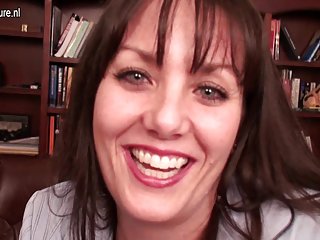 Острые невеста нуждается в этом